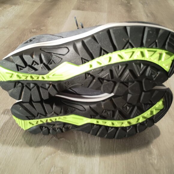 New Balance 669 Men's Size 9.5 Abzorb Dark Grey Sneakers - Picture 3 of 7